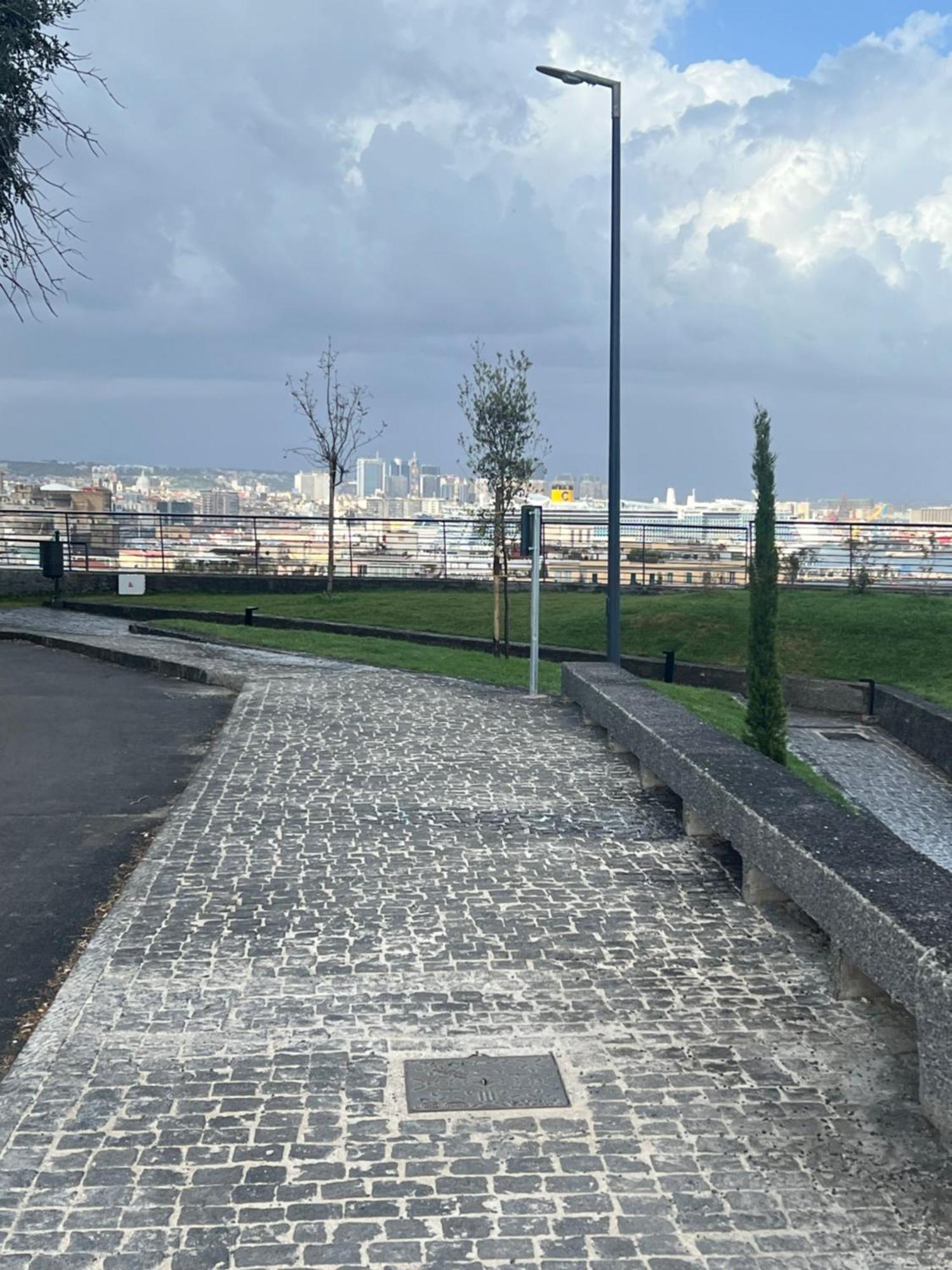 Plebiscito Charme Rooms Napoli Exterior foto