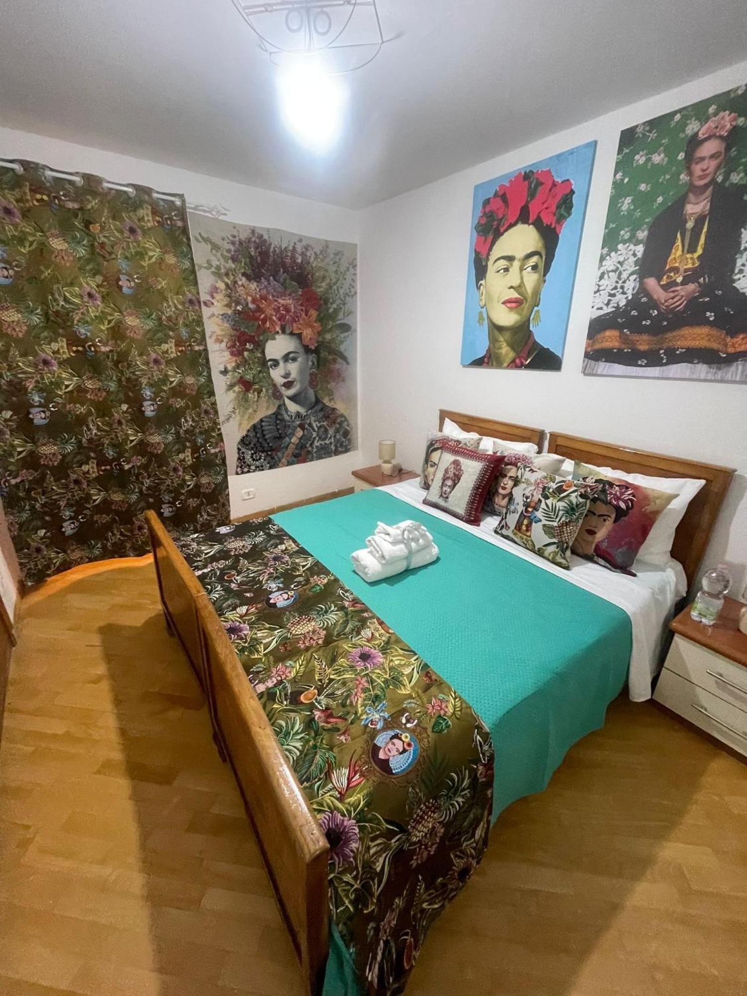 Plebiscito Charme Rooms Napoli Exterior foto