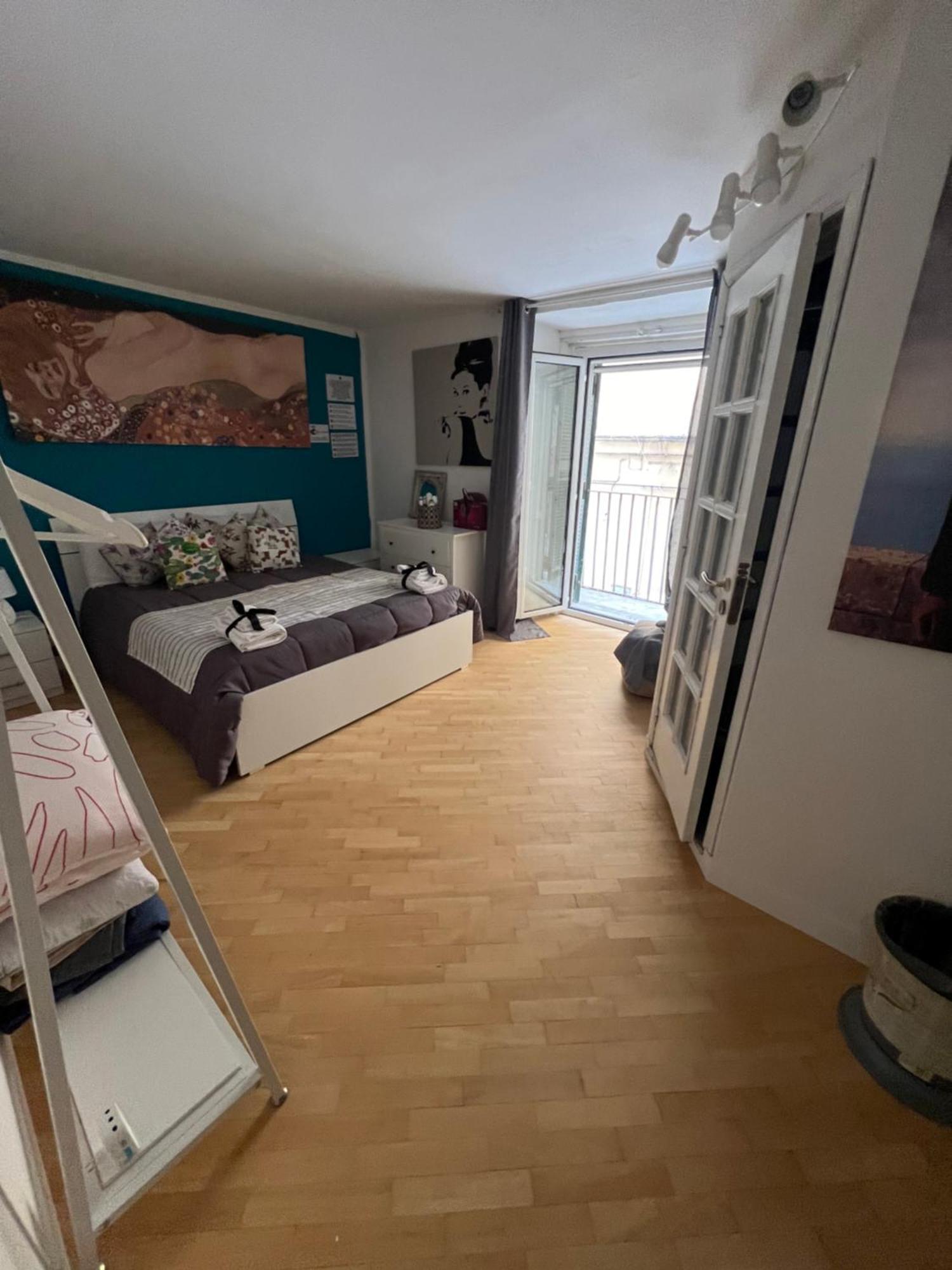 Plebiscito Charme Rooms Napoli Exterior foto