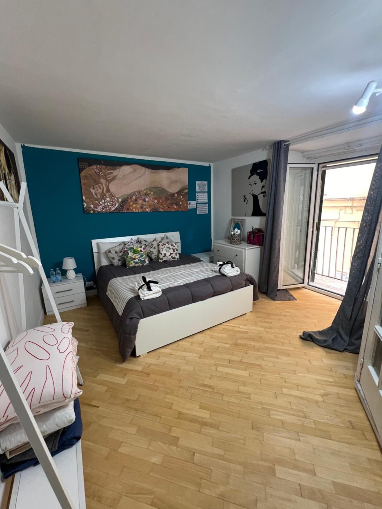 Plebiscito Charme Rooms Napoli Exterior foto