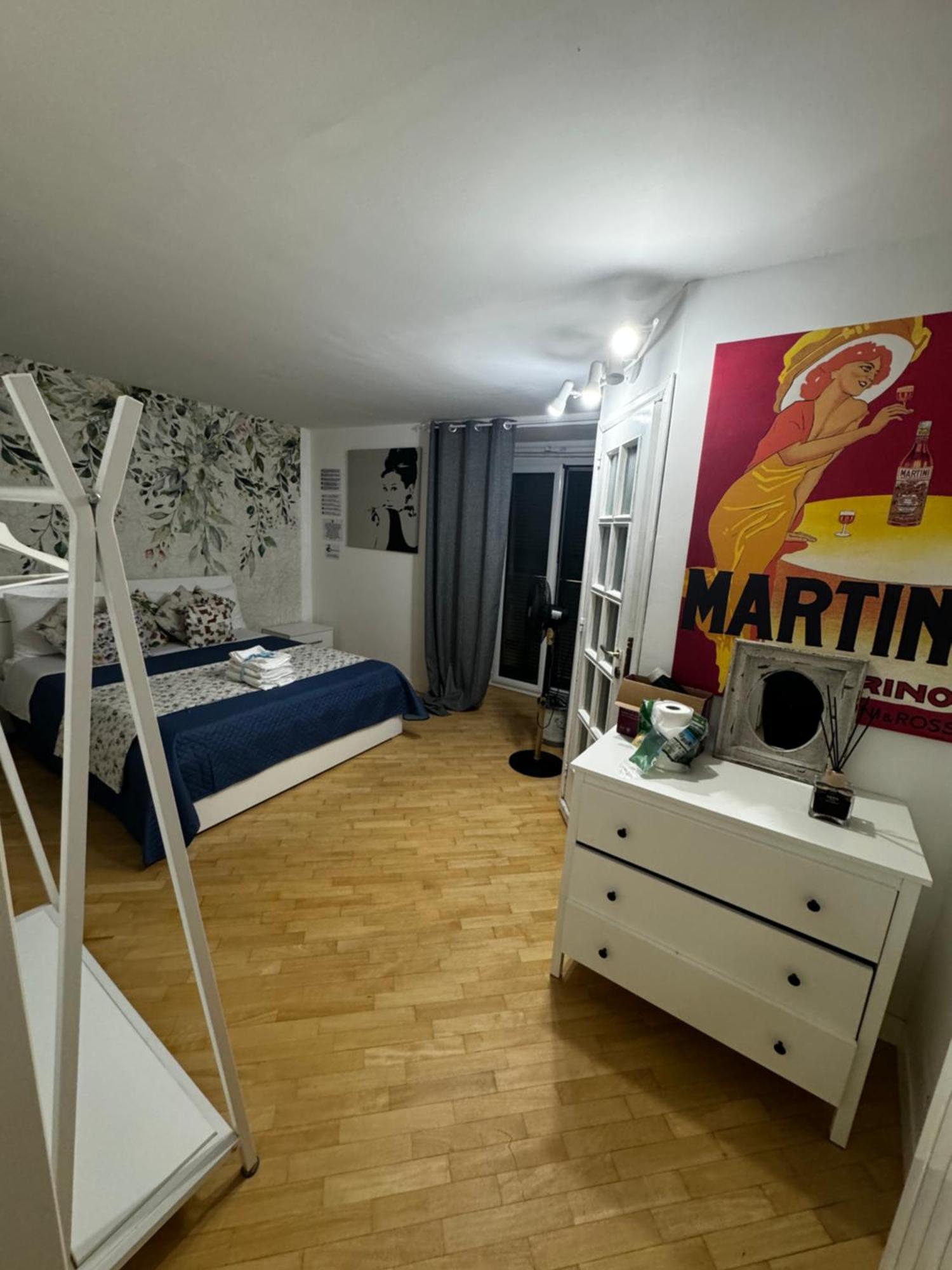 Plebiscito Charme Rooms Napoli Exterior foto